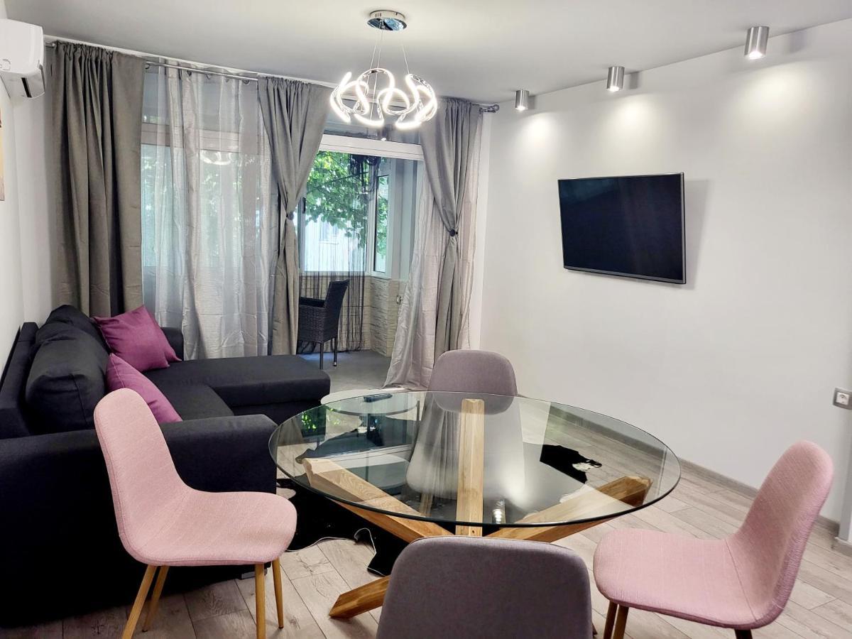 Apartments Relax 3&4 Varna Rum bild